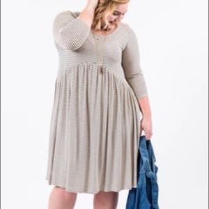 Agnes and Dora Oakley Dress - Oatmeal & Black